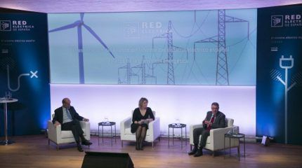 La energía nuclear y las renovables produjeron el 62,5% de la generación eléctrica libre de emisiones en España en 2018