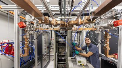 España pone en marcha una instalación única que desarrollará avanzados componentes para aceleradores de partículas