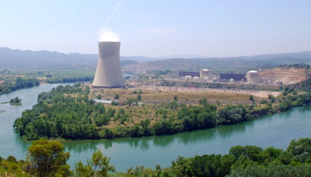 La seguridad de suministro eléctrico en Cataluña, en riesgo sin la nuclear